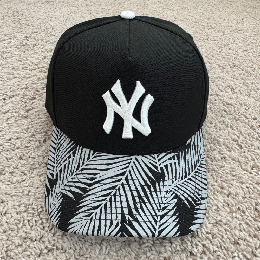 New York Yankees Hat Mitchell Ness Black Gray Palm Leaf‎ Snapback Pro Pinch Cap - Picture 2 of 9